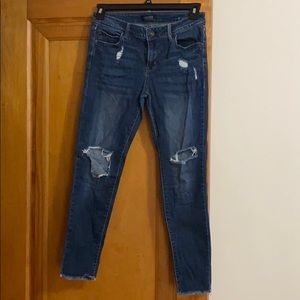 Medium wash skinny jeans
